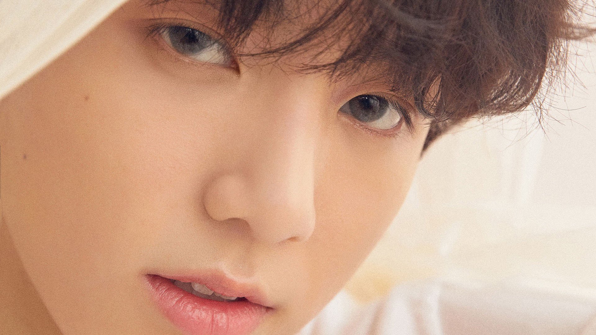 冰封射手燃尽丹佛高原，范弗利特47分撕裂掘金，尼克斯加时死里逃生