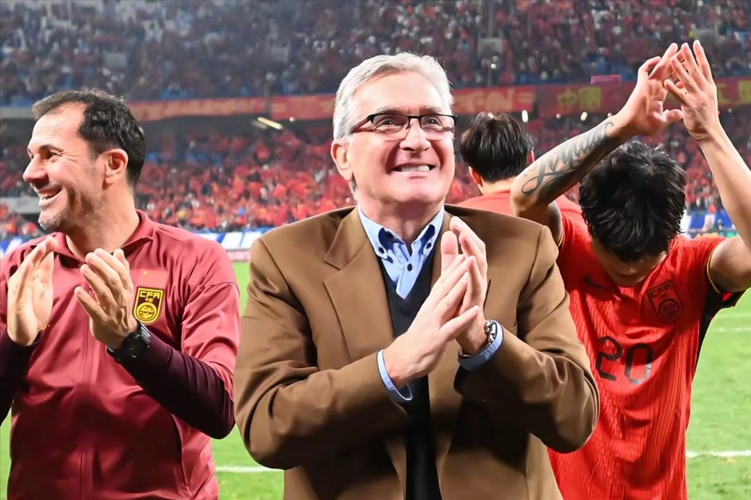 印尼队完胜德国队，辛杜高光表现